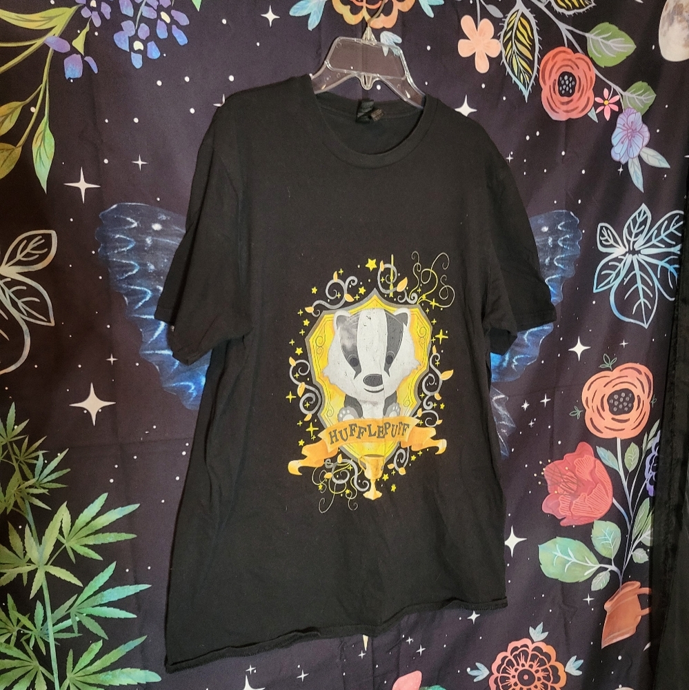 Cute Chibi Style Hufflepuff House Crest T-Shirt!